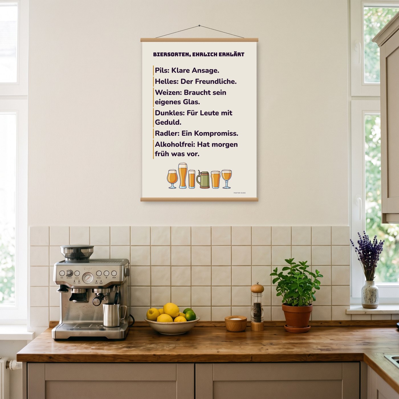 Biersorten, ehrlich erklärt – Poster mit Posterleiste an der Wand